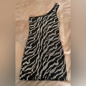 Arden B Grey/Silver Sequin Zebra One Shoulder Dress Size SM